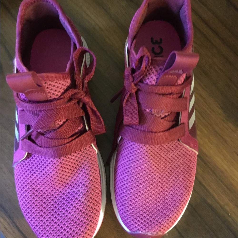 Adidas magenta women’s size 8
